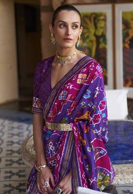 Violet printed silk saree with blouse 2
