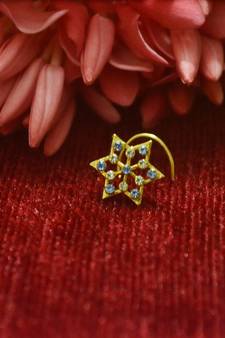 Turquoise diamond nose-ring