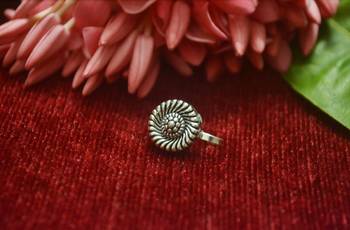 Silver Designer clip or clipon oxidised nosering or Oxidized nosepin 1