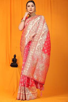 Peach woven kanchipuram silk saree with blouse 2