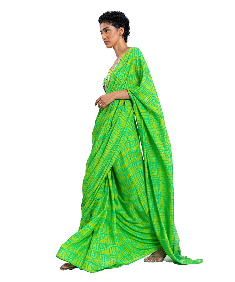 Green Floral Muslin Saree With Blouse