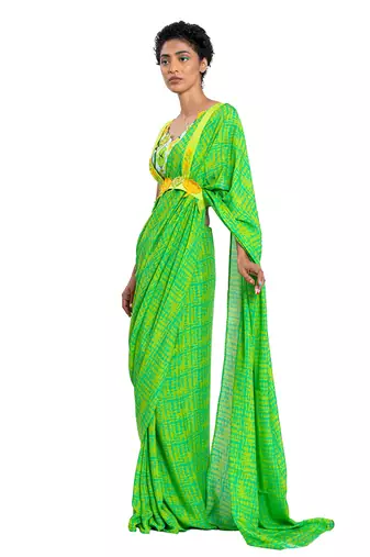 Green Floral Muslin Saree With Blouse