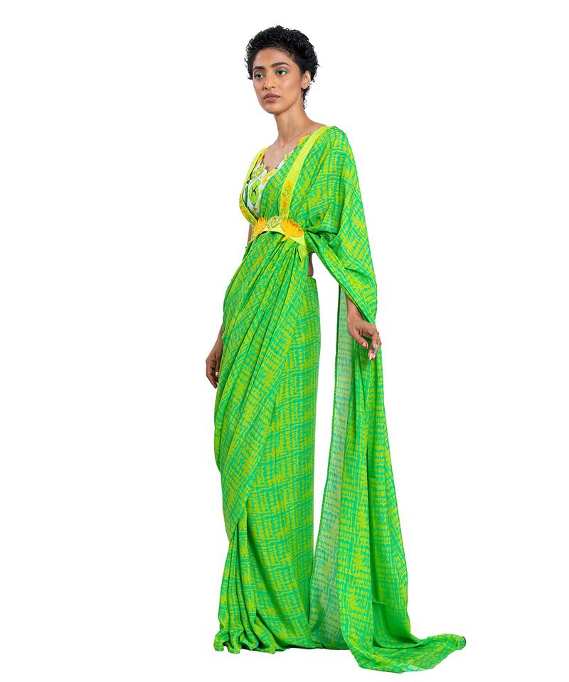Green Floral Muslin Saree With Blouse