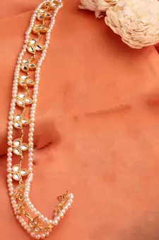 Gold pearl hair-accessories