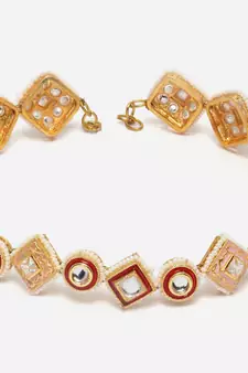 Red pearl hair-accessories