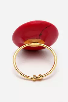 Red pearl rings