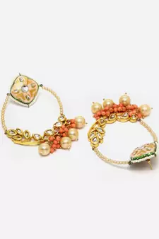 Pink pearl earrings