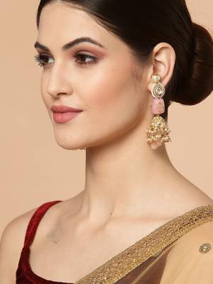 Pink pearl earrings 1
