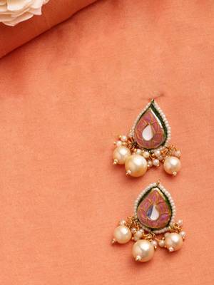 Pink pearl earrings 2