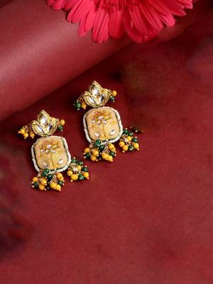 Yellow pearl earrings 2