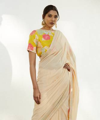 Light Peach Saree Set 9