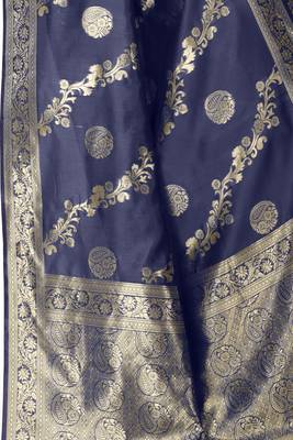 Navy blue woven banarasi silk saree with blouse 5