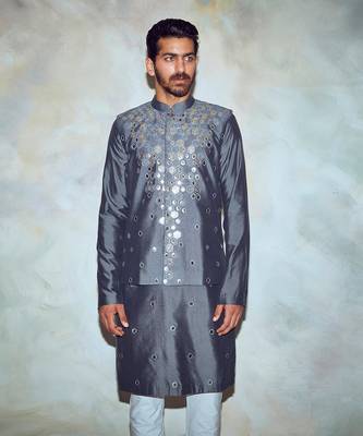 Grey Kurta And Bundy 3