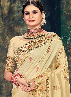 Cream Banarasi Silk Weaving Jacquard Designer Saree 2