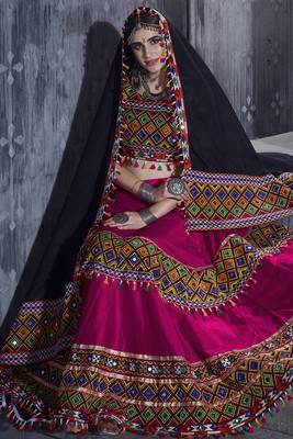 Pink embroidered art silk semi stitched lehenga 3