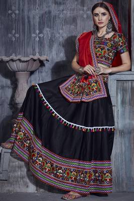 Black Art Silk Chaniya Choli for Garba     Red Dupatta, Kutchi Embroidery | Navratri Dress 3