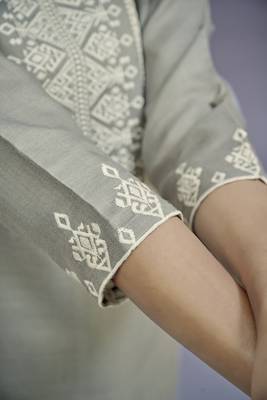 ASHWATH gREY Embroidery Straight Kurta With Pant Set 5