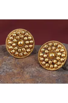 Gold earrings