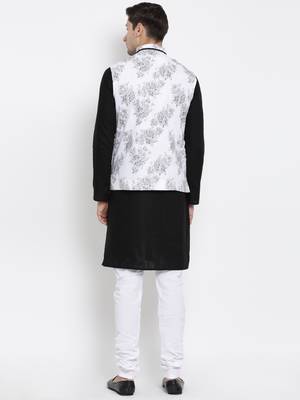 Black printed linen kurta-pajama 5