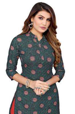 Mohvogue Bottle Green Digital printed Crochet Kurta. 5