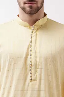 Men'S Yellow Cotton Blend Kurta