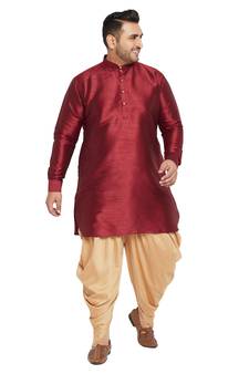 Men'S Maroon And Rose Gold Silk Blend Kurta And Dhoti Set
