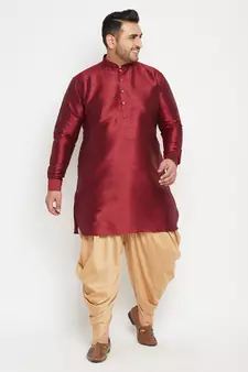 Men'S Maroon And Rose Gold Silk Blend Kurta And Dhoti Set