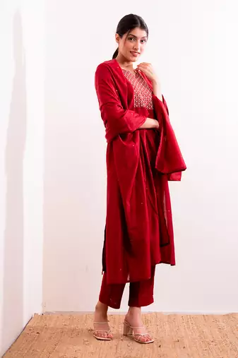 Red Aarzoo Straight Fit  Suit Set