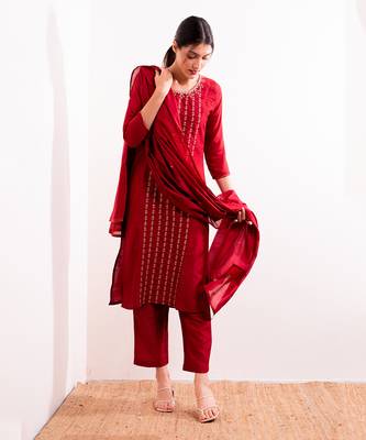 Red Firdaus Straight Fit Kurta Set 8