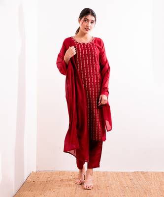 Red Firdaus Straight Fit Kurta Set 11