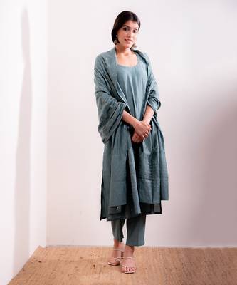Blue Husna Straight Fit Kurta Set 6