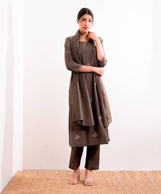 Grey Roza Straight Fit Kurta Set 7