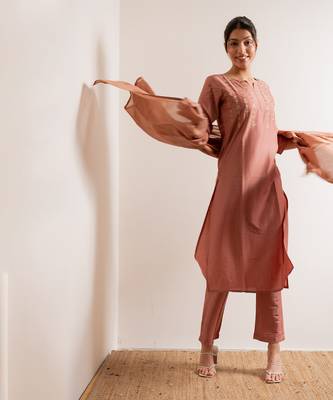 Coral Coral Straight Fit Kurta Set 7