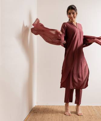 Dusty Pink Gulabi Straight Fit Kurta Set 8