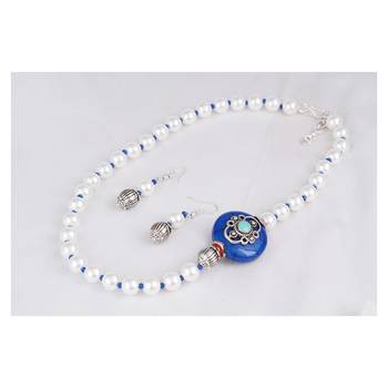 Blue necklaces 3