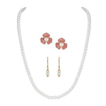 Gold necklaces 1