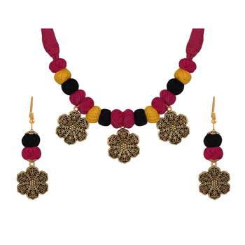 Pink necklaces 1