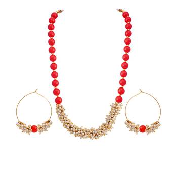 Red necklaces 1