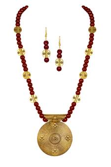 Maroon necklaces