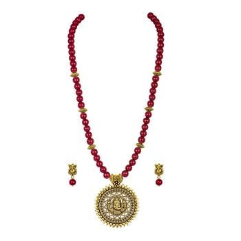 Maroon necklaces 1