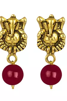 Maroon necklaces