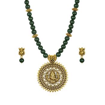 Green necklaces 2
