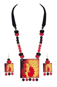 Black necklaces