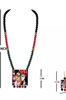 Black necklaces