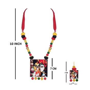 Red necklaces 4