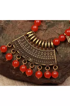 Maroon necklaces