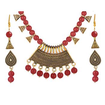 Maroon necklaces 3