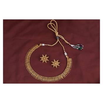 Gold necklaces 1