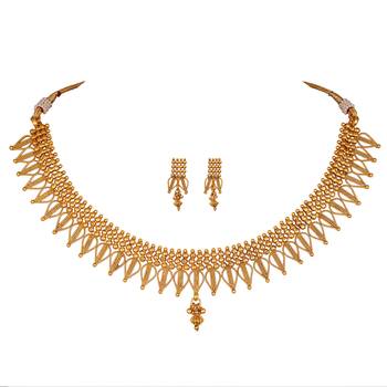 Gold necklaces 2