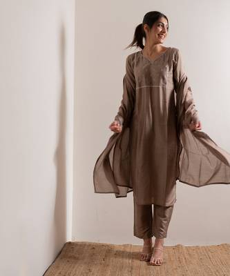Pale Nude Khair Straight Fit  Suit Set 7